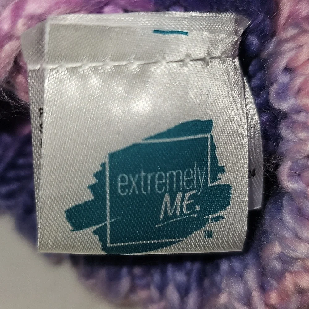 extremely ME! Girls Beanie Hat and Gloves Set OSFM New